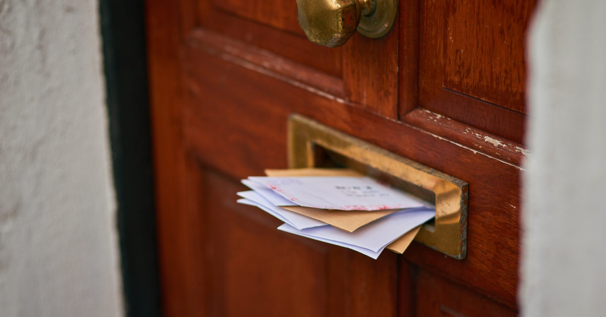 Professional Process Servers vs. Alternative Methods